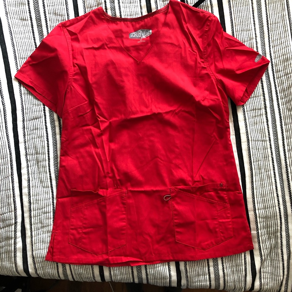 Small red scrub top